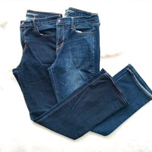 Old Navy Curvy Profile Flare Leg Jeans